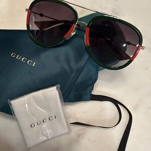 Gucci Aviator Sunglasses